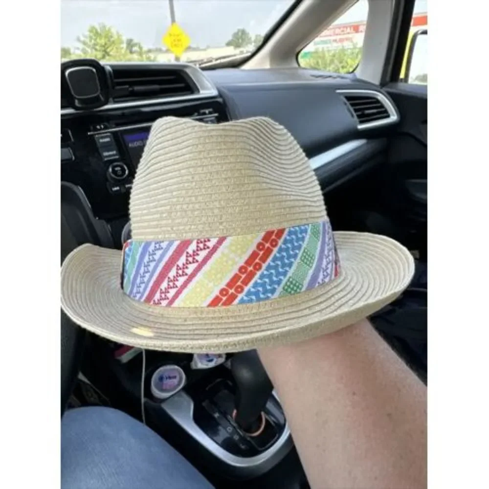 RARE Disney Aulani Ko Olina Hawaii Straw Sun Hat, Colorful Silk‎ Trim (Adult)